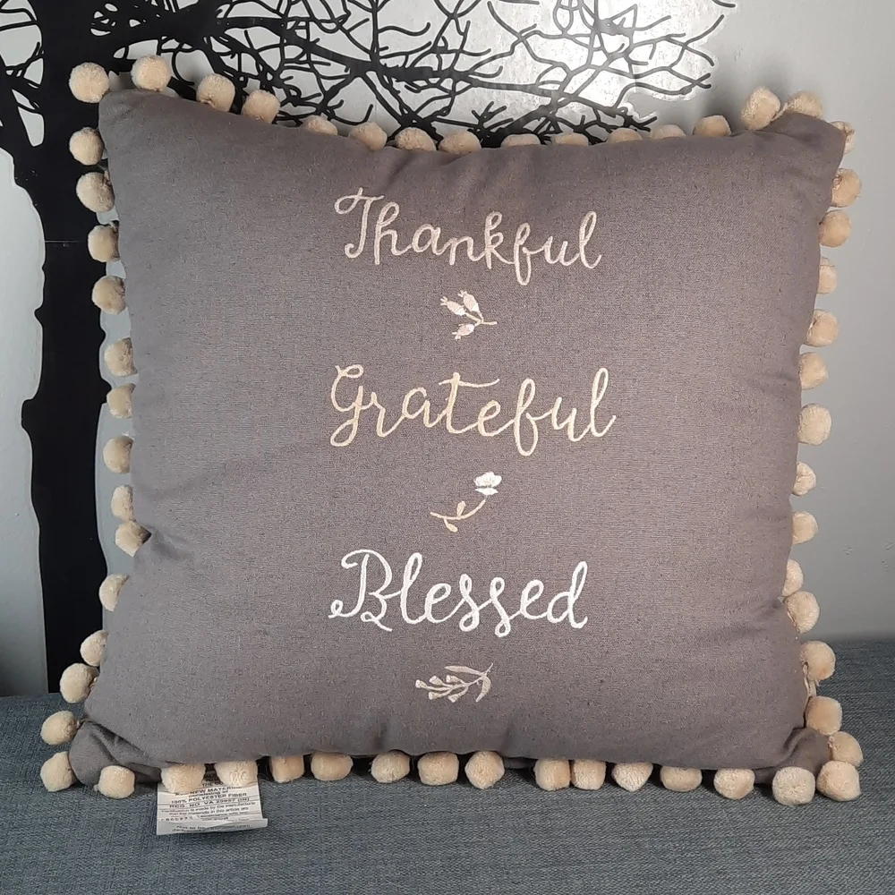 Fall Harvest Accent Throw Toss Bed Pillow Embroidered Thankful Grateful Blessed